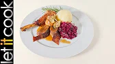 Gänsebraten mit Rotkraut und Kartoffelknödeln