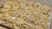 Heißgeliebte Pelmeni - Teigtaschen mit Hack und Zwiebeln
